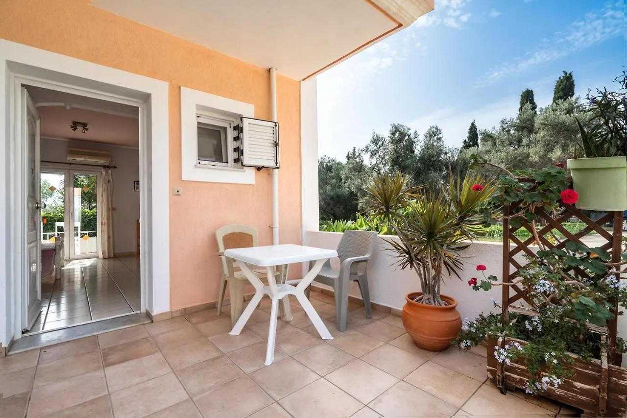 Apartment Helena Inn Svoronata Greece