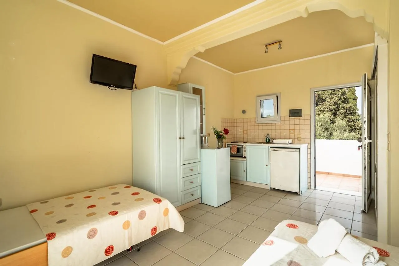 Helena Inn Svoronata Apartment