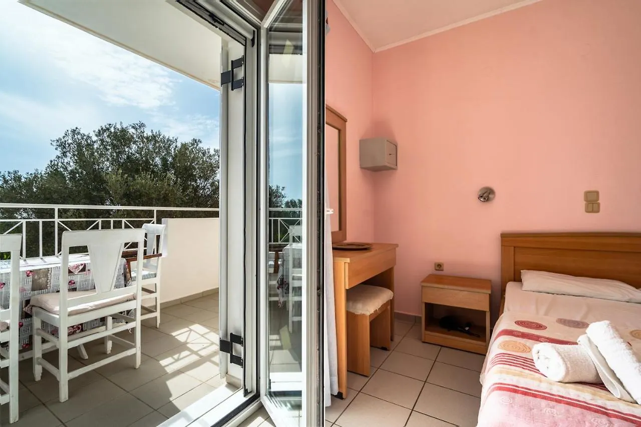 Helena Inn Svoronata Apartment
