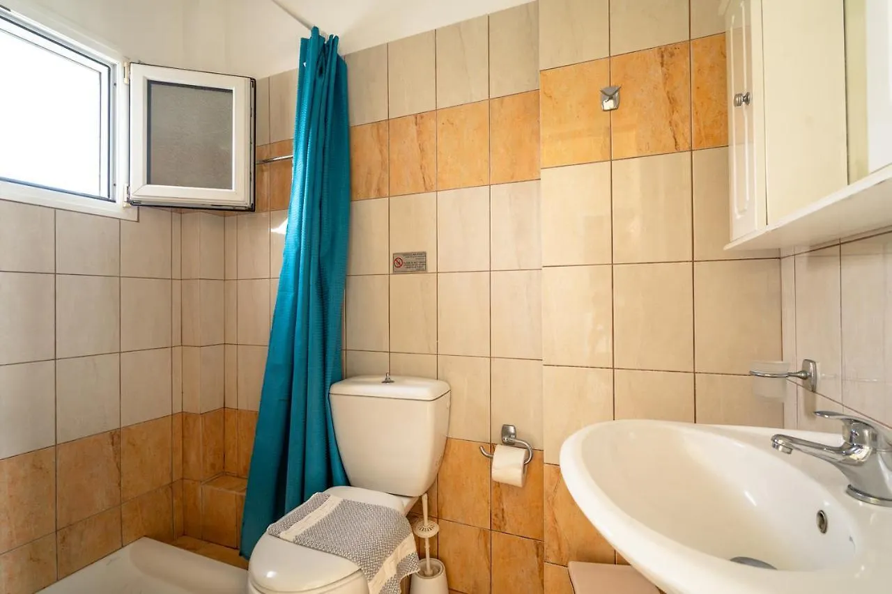 Apartment Helena Inn Svoronata